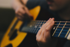 Kunci Gitar Tryana - Cinta Tasikmalaya Beserta Liriknya, Buat yang Baru Belajar Gitar Bisa Langsung Dicoba!